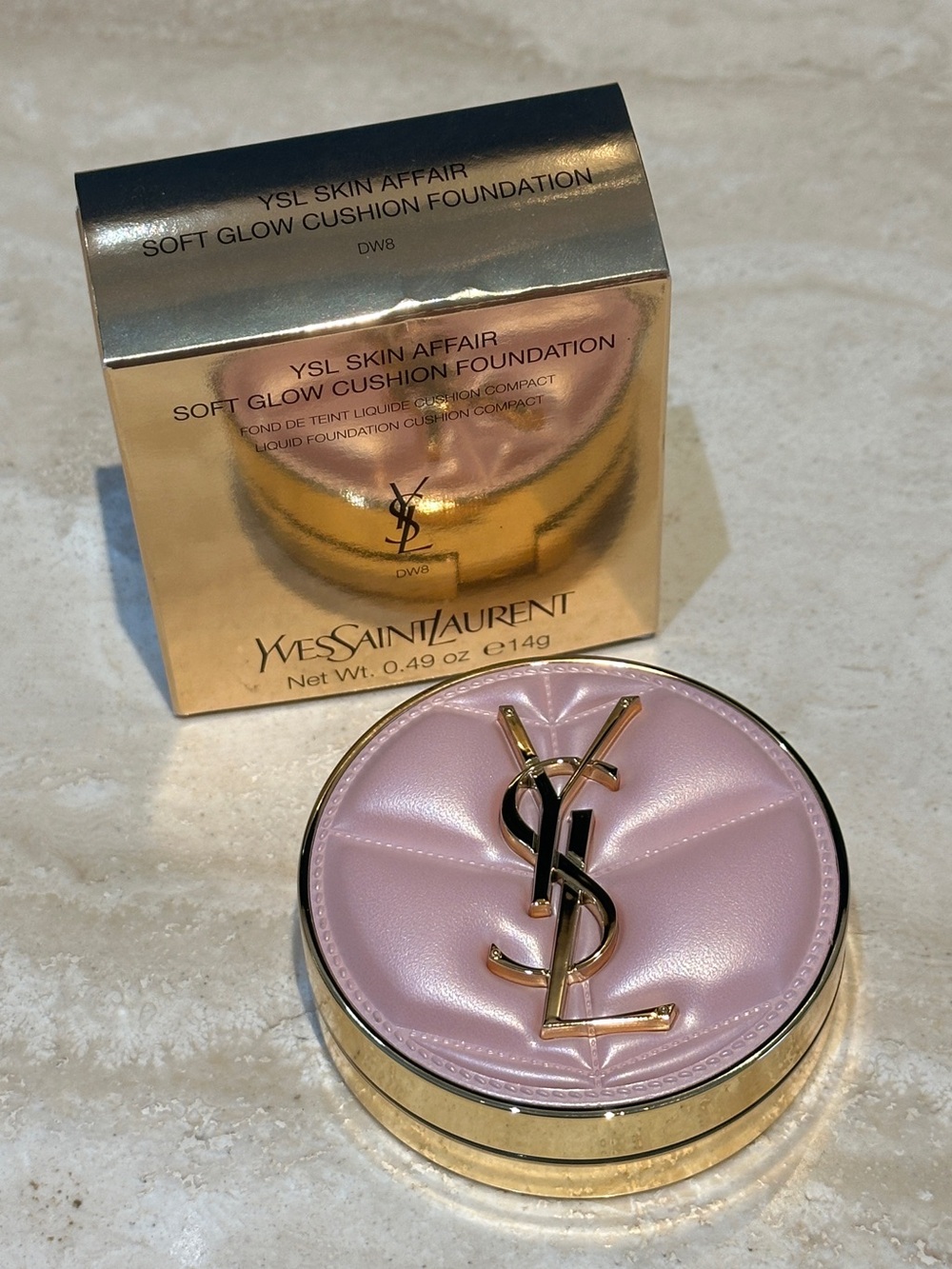 Yves Saint Laurent Skin Affair Soft Glow Cushion Foundation DW8